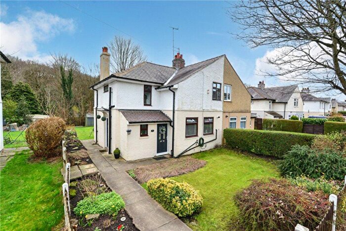 3 Bedroom Semi Detached House For Sale In Hirst Wood Road, Shipley, West Yorkshire, BD18