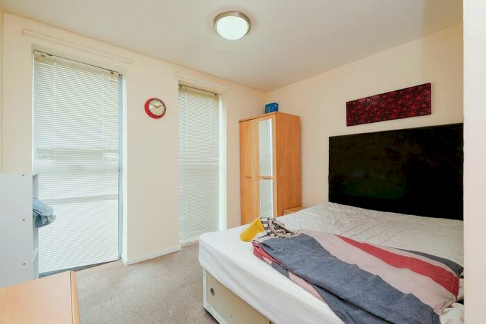 2 Bedroom Apartment To Rent In Millwright Street, Leeds, LS2