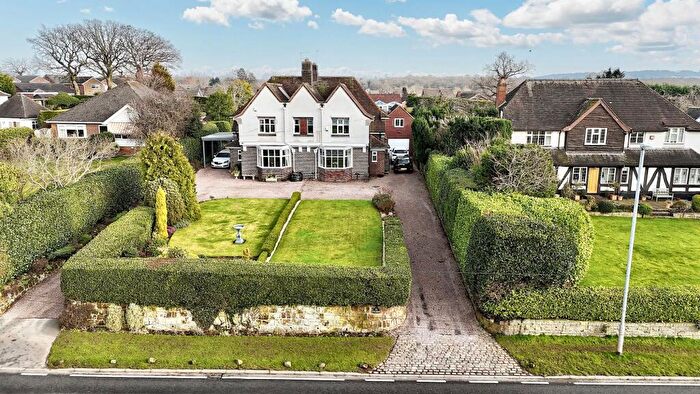 3 Bedroom Semi-Detached House For Sale In Barlaston Old Road, Stoke-On-Trent, ST4