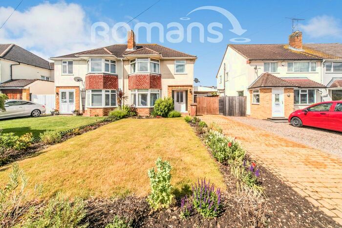 3 Bedroom Semi-Detached House To Rent In Haddon Drive, Woodley, Reading, RG5