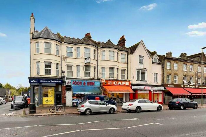 1 Bedroom Flat To Rent In High Road, Finchley, N12