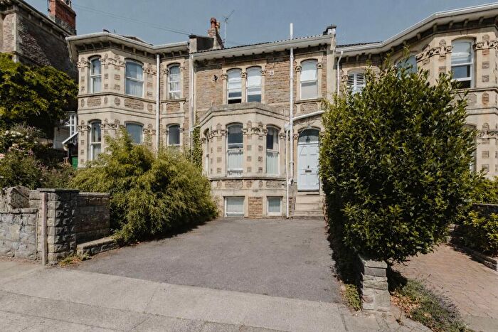 1 Bedroom Flat For Sale In Hughenden Road, Clifton, Bristol, BS8