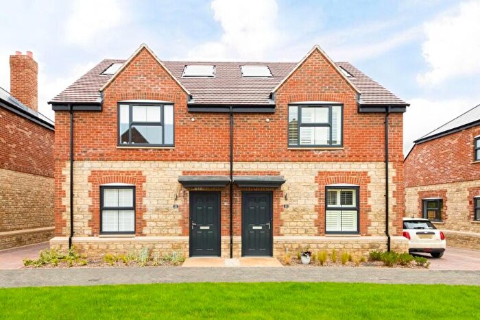 3 Bedroom Semi Detached House For Sale In Church Farm, - Beckett Drive, Radley, Abingdon, OX14