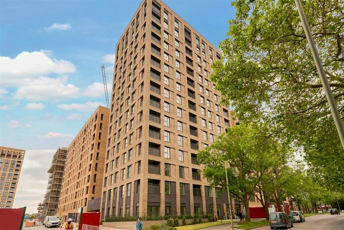 1 Bedroom Flat To Rent In Carmelia House, Aerodrome Road, London, NW9