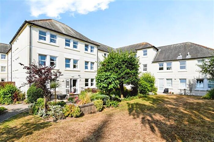 1 Bedroom Flat To Rent In Barum Court, Barnstaple, EX32
