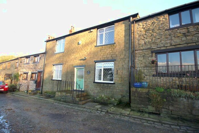 3 Bedroom Cottage To Rent In Top `oth` Wallsuches, Horwich, BL6