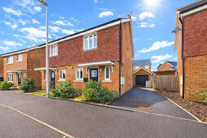 2 Bedroom Semi Detached House For Sale In Shepherd Road, Shinfield, Reading, Berkshire, RG2