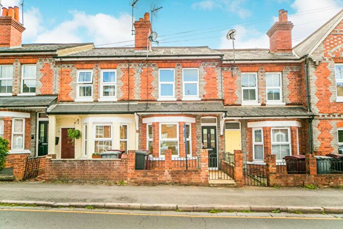 3 Bedroom Terraced House To Rent In Westfield Road, Caversham, RG4