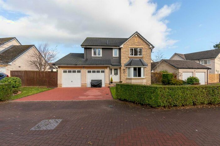 5 Bedroom Detached House For Sale In Maxtone Court, Luncarty, Perth, PH1