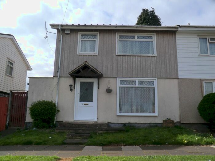 3 Bedroom Semi-Detached House To Rent In Howcotte Green, Canley, Coventry, CV4
