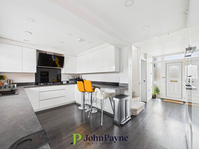 3 Bedroom Detached House To Rent In Dunchurch Highway, Eastern Green, Coventry, CV5