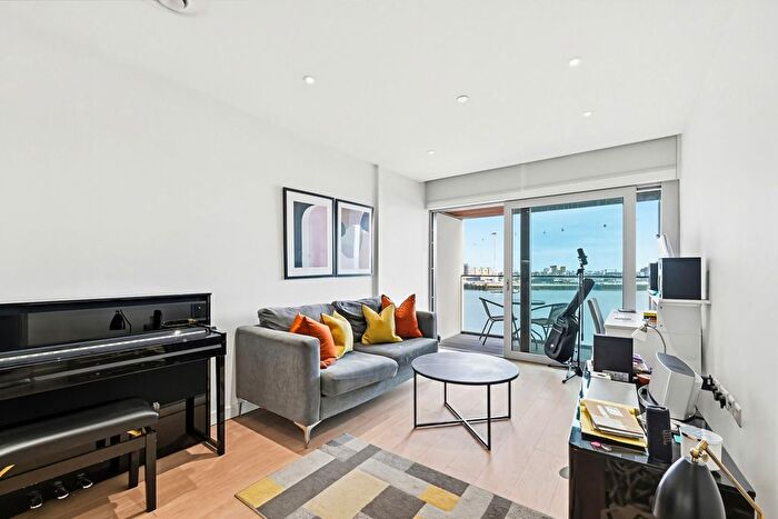 1 Bedroom Flat For Sale In Cutter Lane, London, SE10