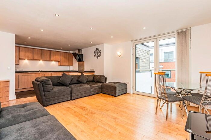 2 Bedroom Apartment To Rent In Endeavour Court, Channel Way, Southampton, SO14