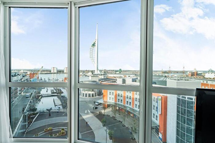 3 Bedroom Flat For Sale In Gunwharf Quays, Portsmouth, PO1