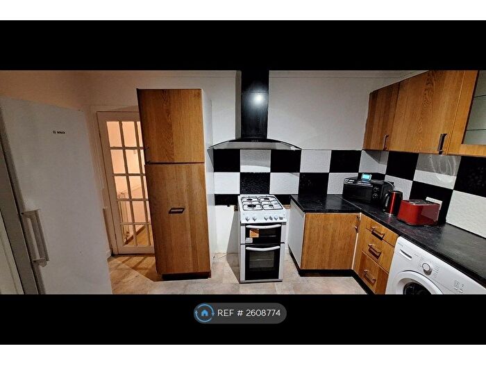 3 Bedroom Semi-Detached House To Rent In Hyslop Road, Stevenston, KA20