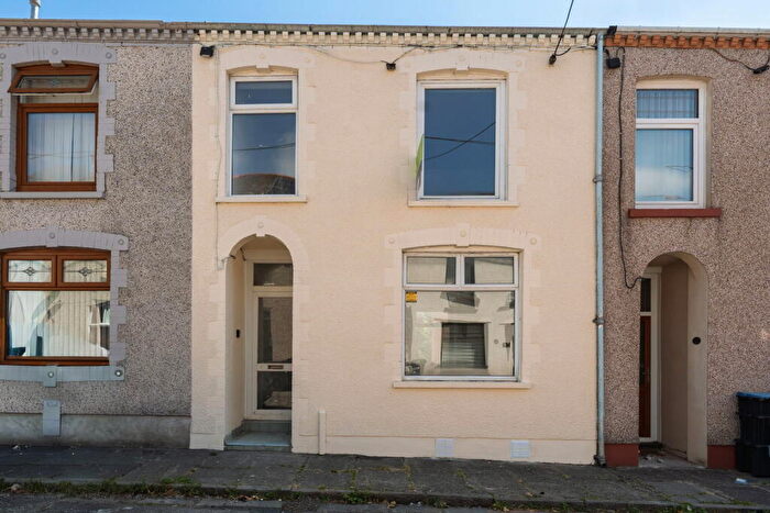 4 Bedroom Semi-Detached House For Sale In Alexandra Street, Ebbw Vale, NP23
