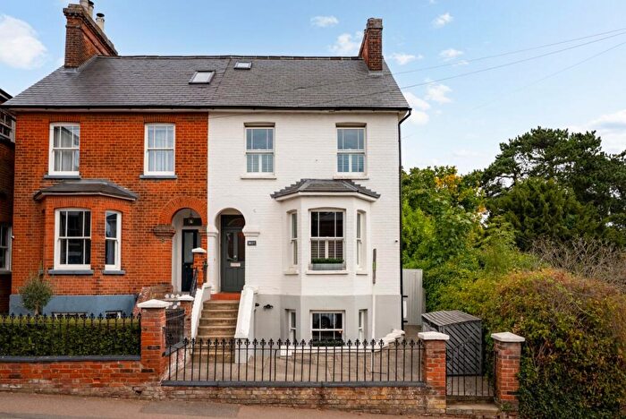 5 Bedroom Semi-Detached House For Sale In Chapel Hill, Stansted, Essex, CM24