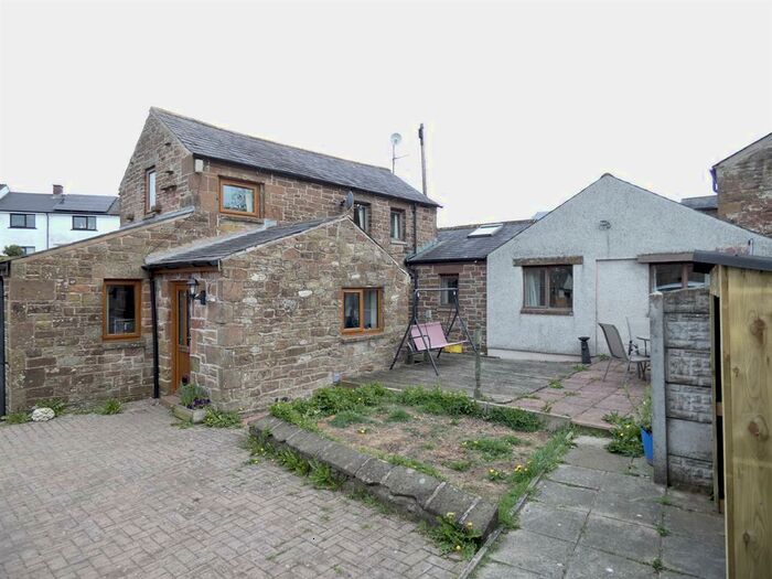 2 Bedroom Barn Conversion For Sale In The Gables, Laversdale, Irthington, CA6