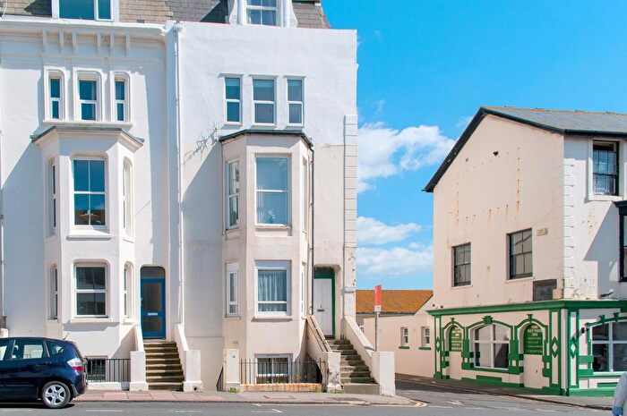 1 Bedroom Flat To Rent In Pelham Road, Seaford, BN25