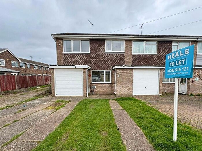 3 Bedroom End Of Terrace House To Rent In Fairview, Canvey Island, Essex, SS8
