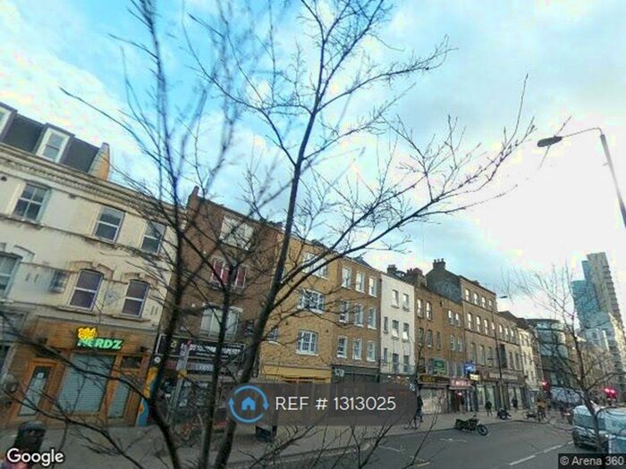Studio To Rent In Bethnal Green Road, London E2