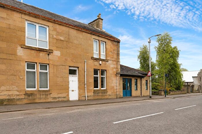 1 Bedroom Flat To Rent In New Street, Stonehouse, Larkhall, South Lanarkshire, ML9