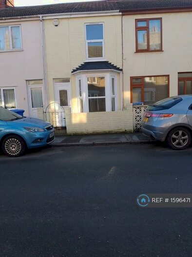 3 Bedroom Terraced House To Rent In Beaconsfield Road, Lowestoft, NR33