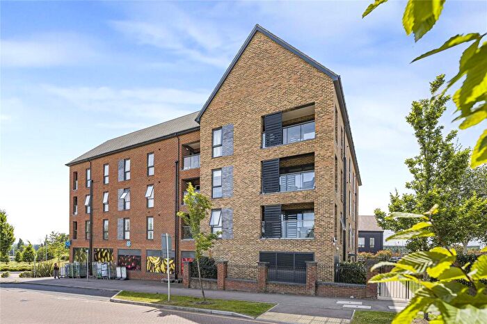 2 Bedroom Flat For Sale In Mortimer Square, Weldon, Ebbsfleet Valley, Swanscombe, DA10