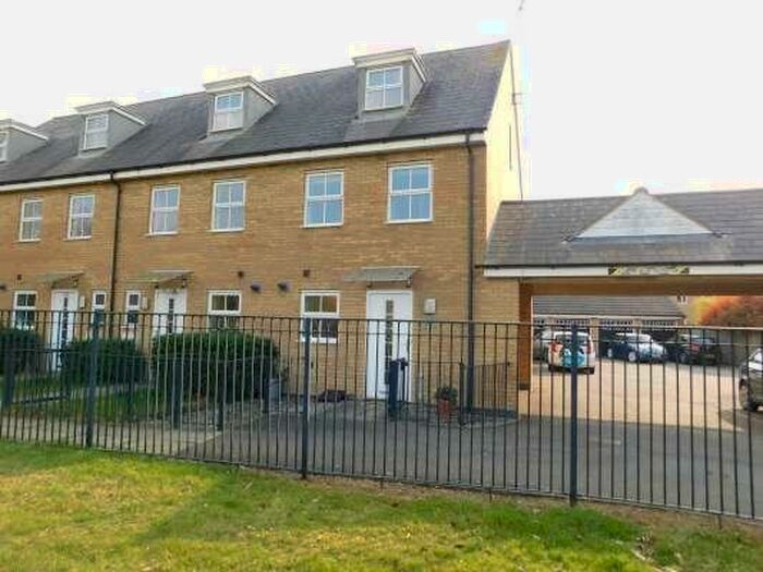 3 Bedroom End Of Terrace House To Rent In Harn Road, Peterborough, Cambridgeshire, PE7