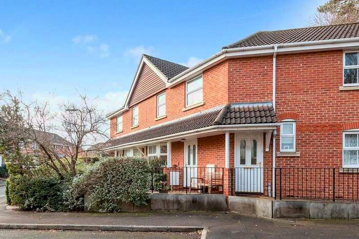 2 Bedroom Apartment To Rent In Basingfield Close, Old Basing, Basingstoke, Hampshire, RG24