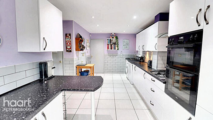4 Bedroom Detached House For Sale In Brackenwood, Orton Wistow, PE2