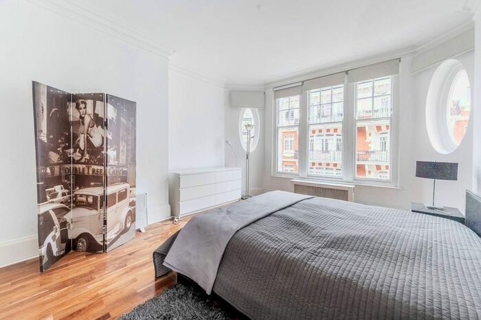 2 Bedroom Flat To Rent In Basil Street, Knightsbridge, London, SW3