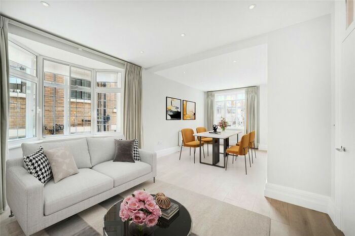 2 Bedroom Flat To Rent In Grosvenor Court, Sloane Street, London, SW1X