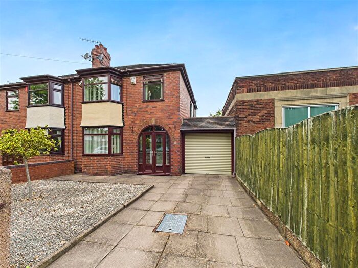 3 Bedroom Semi-Detached House For Sale In Baddeley Green Lane, Stoke-On-Trent, ST2