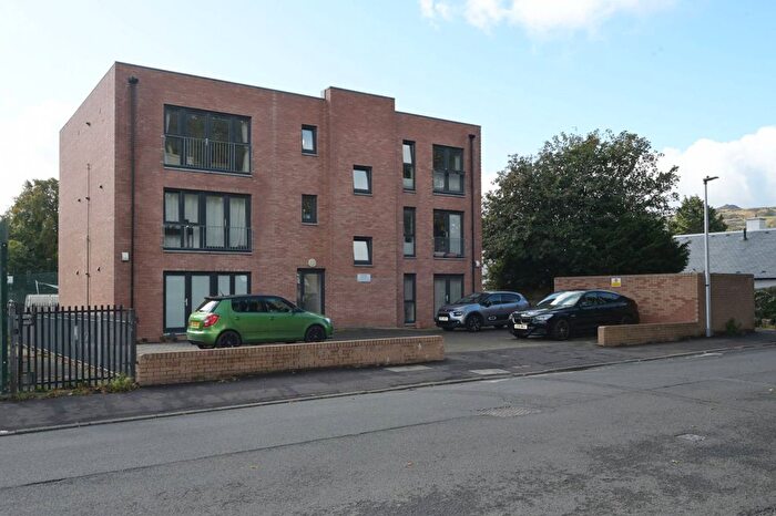 2 Bedroom Flat For Sale In Loaning Road, Restalrig, Edinburgh, EH7