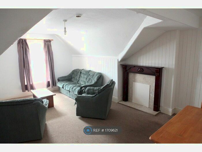 1 Bedroom Flat To Rent In Lathom Road, Southport, PR9