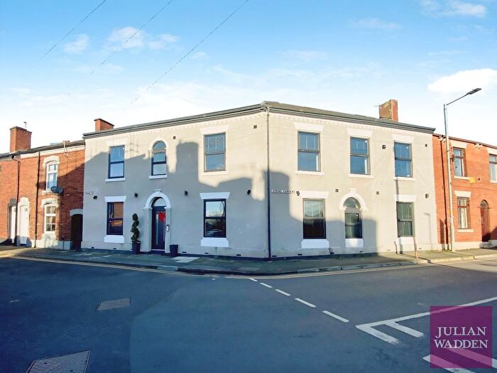 1 Bedroom Flat To Rent In Furnace Street, Hyde, Greater Manchester, SK14