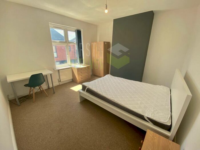 3 Bedroom Terraced House To Rent In Wordsworth Road, Clarendon Park, LE2