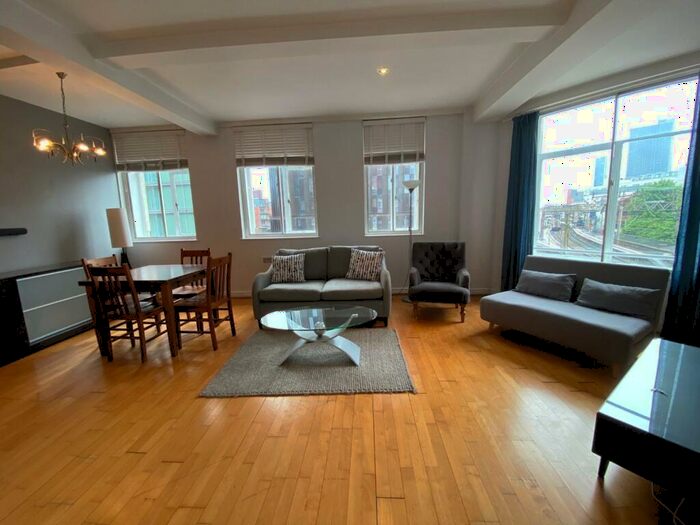 2 Bedroom Apartment To Rent In Oxford Place, Oxford Road, Manchester, M1