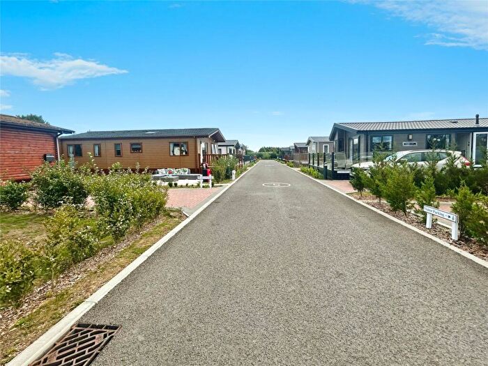 2 Bedroom Detached House For Sale In Broad Road, Hambrook, Chichester, PO18