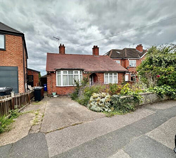 2 Bedroom Bungalow To Rent In Princes Drive, Derby, Derbyshire, DE23