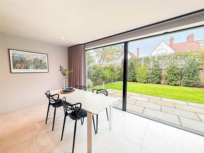 4 Bedroom Detached House For Sale In Sussex Avenue, Didsbury, M20