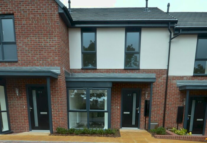 2 Bedroom Town House To Rent In Rogers Avenue, Newcastle-Under-Lyme ST5