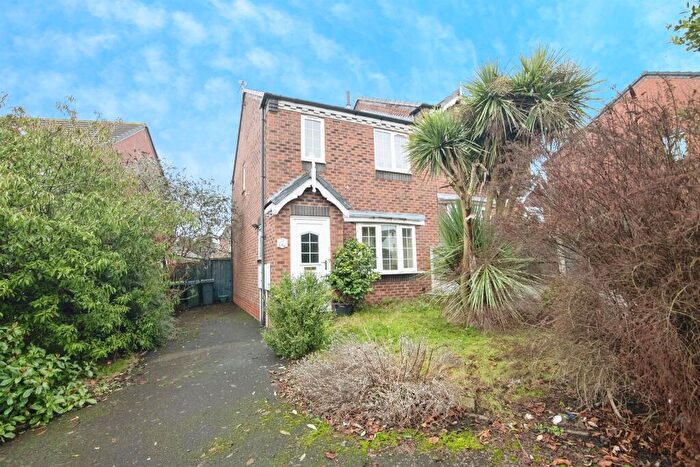 3 Bedroom Semi Detached House For Sale In Toll End Road, Tipton, DY4