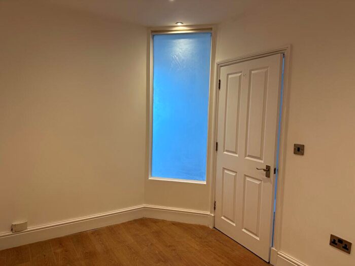 1 Bedroom Flat To Rent In Westbury Road, Dover, CT17