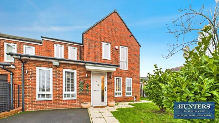 3 Bedroom Semi-Detached House For Sale In Grasmoor View, Sunderland, SR5