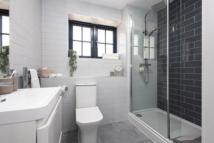 1 Bedroom Flat For Sale In Cox's Yard, Rayne Road, Braintree, CM7