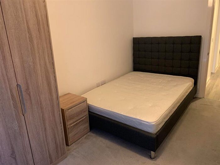 3 Bedroom Flat To Rent In Simpson Street, Manchester, M4