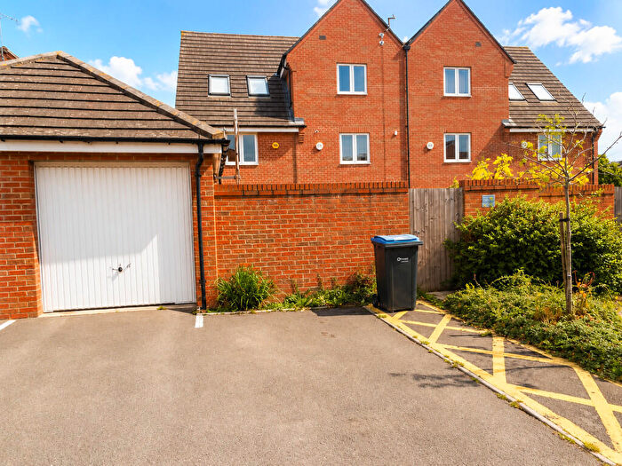1 Bedroom Apartment To Rent In Coldstream Court, Coventry, CV3