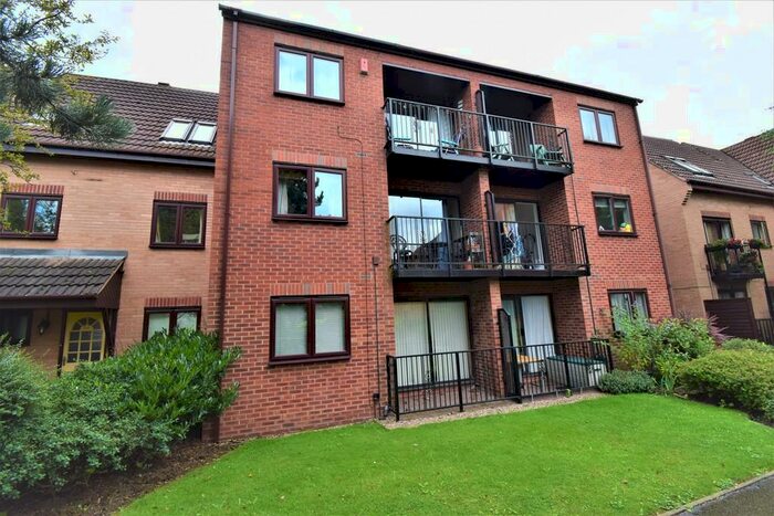 2 Bedroom Flat To Rent In Kingfisher Wharf, Nottingham, NG7